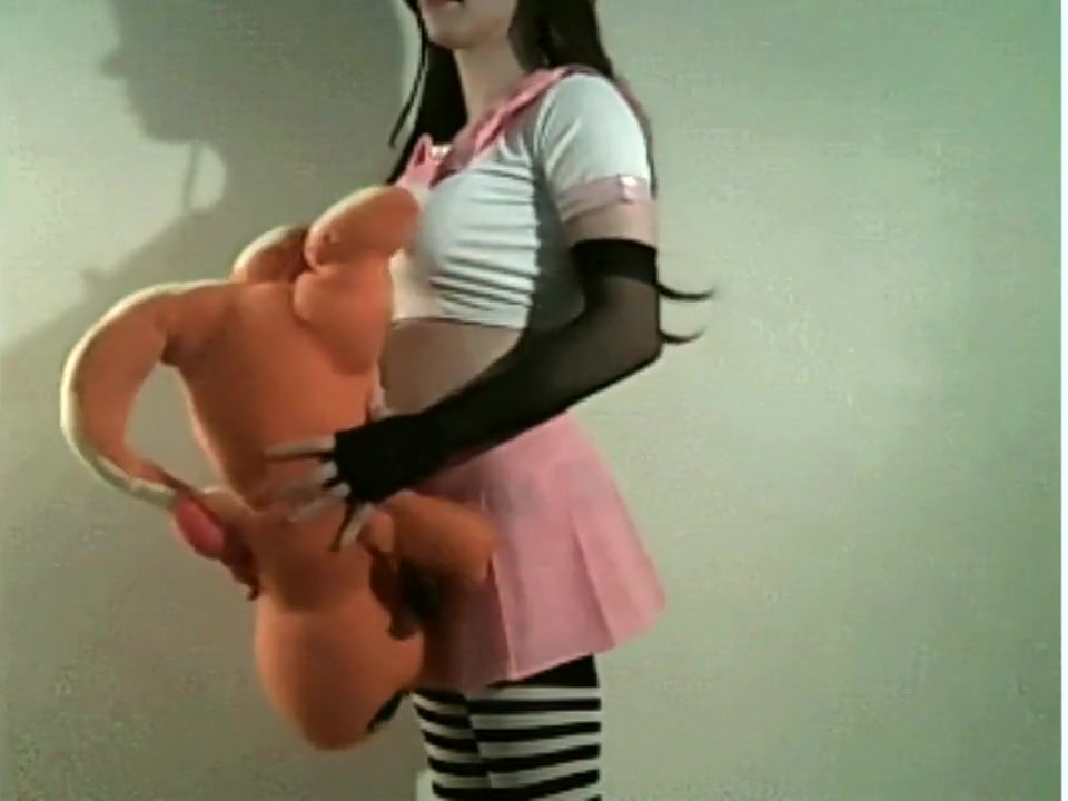 Robin banks in japanese outfit