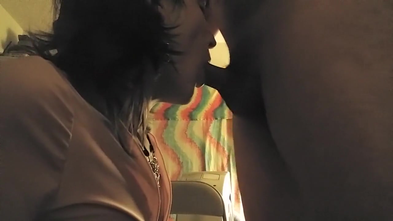 Cd on tries her neighbors cock
