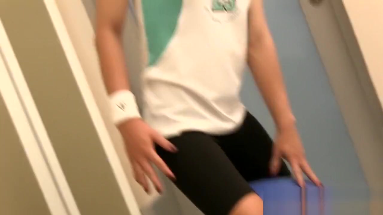 Ladyboy Fay Cums During Exercises