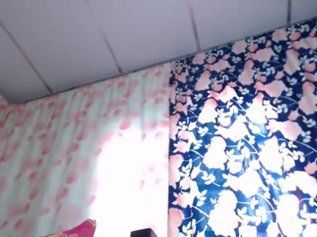 Exxxtra cum 2
