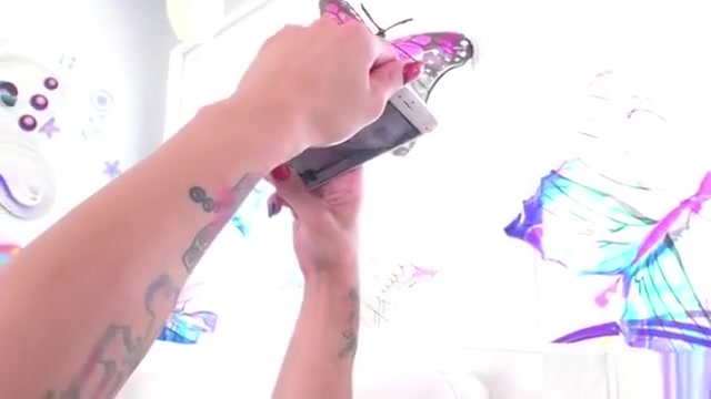 Muscular Gabriel fucks Trans Laela hard