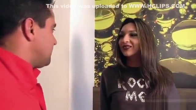 YouPorn - cute-transsexual-babi-aydal-invites-a-guy-up-to-fuck-her