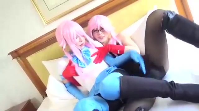 Asian Ladyboys Swimsuit and Sailorfuku