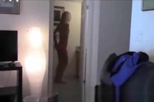 Hot tranny strokes