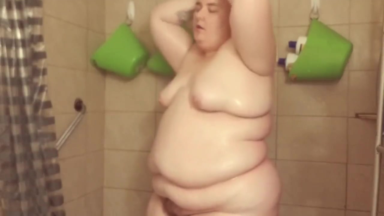 Fat Enby Butch Masturbates In Shower MX. MOON