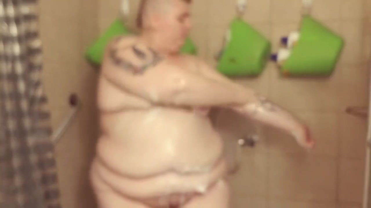 Fat Enby Butch Masturbates In Shower MX. MOON