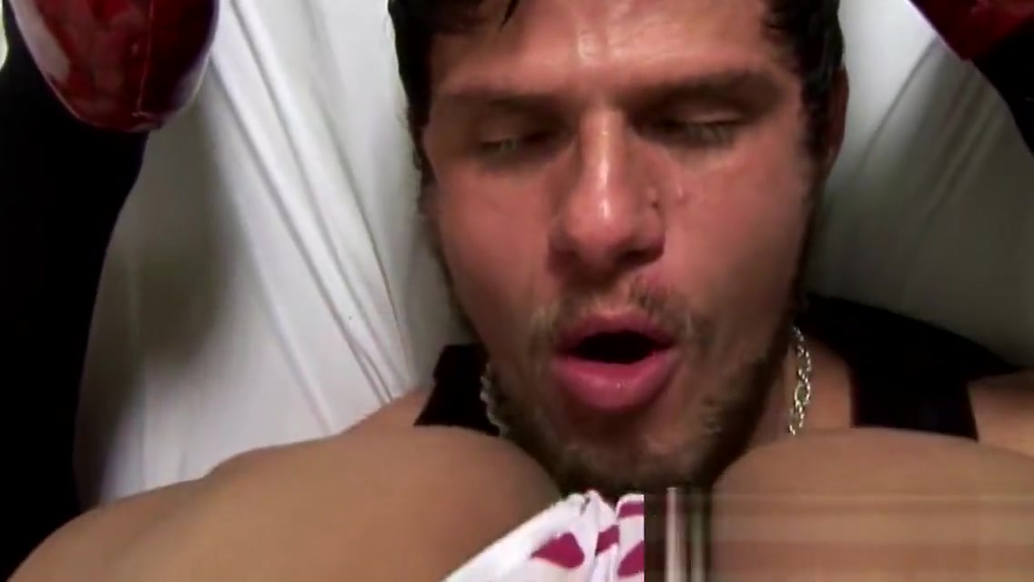 Horny Tranny Is Fucked Anal Hardcore