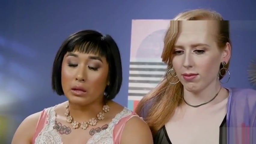 Sexy shemale foot and cumshot
