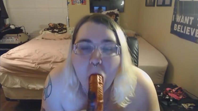 BBW transgirl solo toying and masturbating