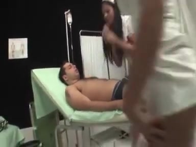 Trans Doctor Take Car Of A Patient