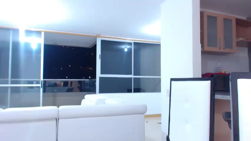 Shemale eat her own cum with a spoon