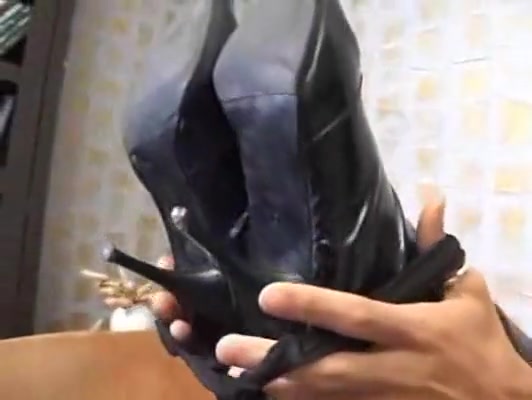 Aroused Ladyboy Giving Cleavage To Her Guy