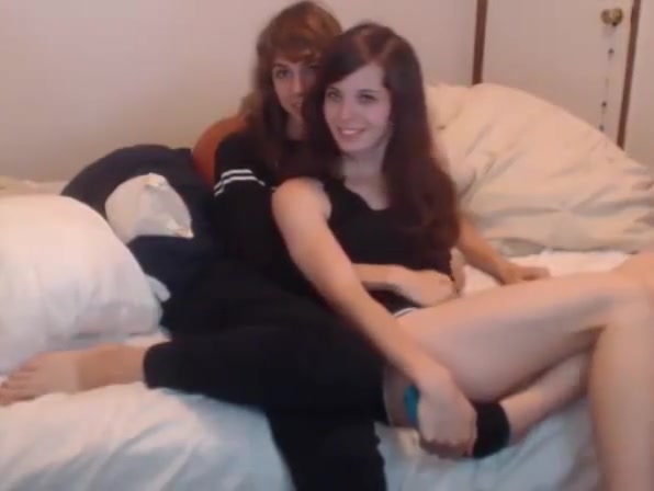 2 girls in love