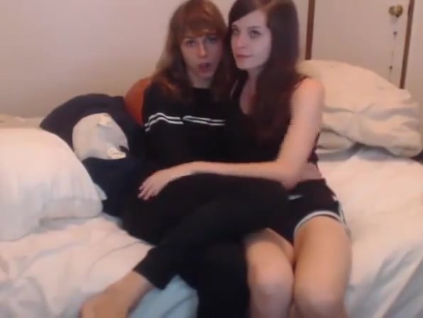 2 girls in love