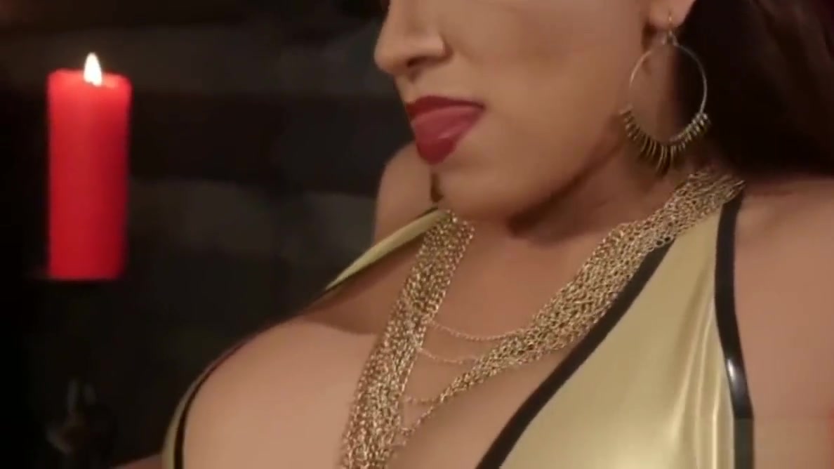 Latina shemale Dominatrix gets head on her throne