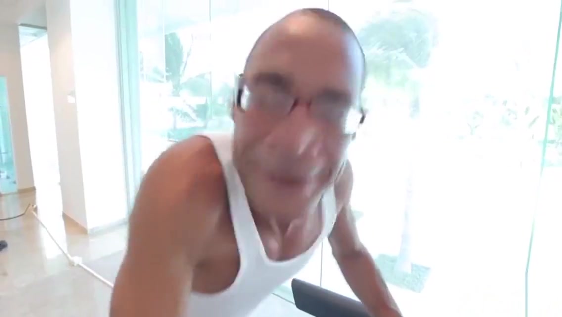 Gaping arse of a tranny in action