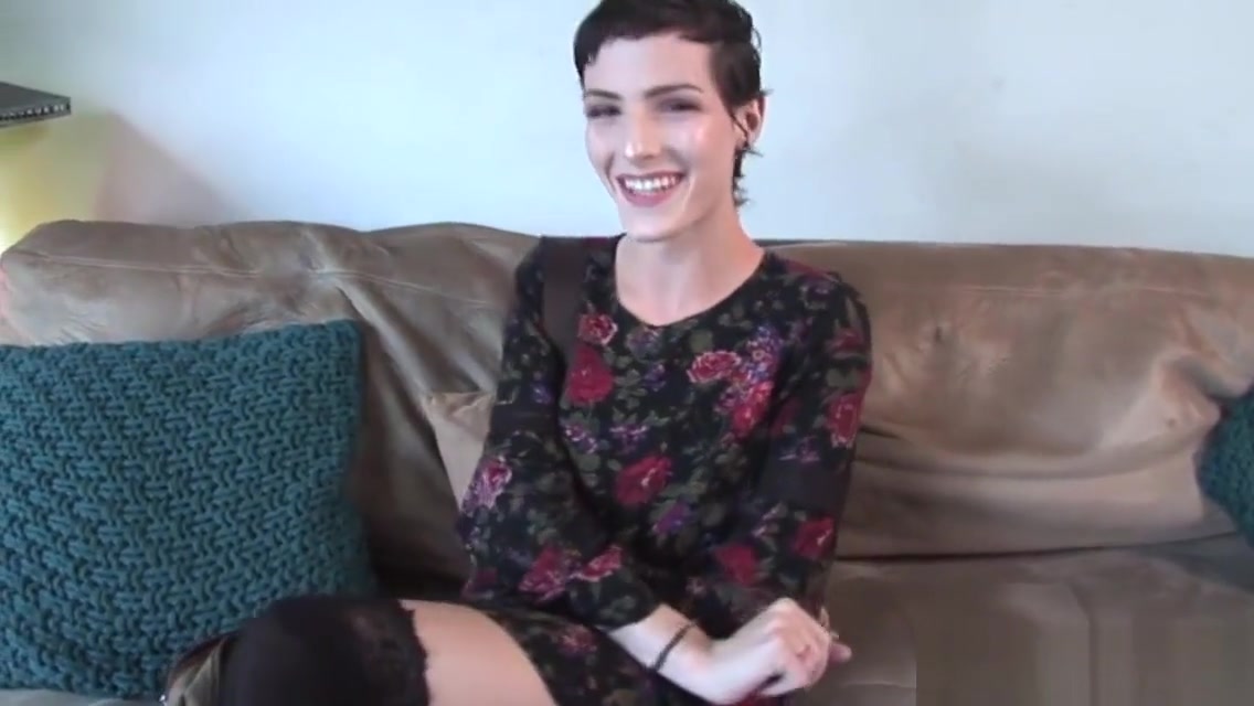 Auditioning transsexual masturbates her cock