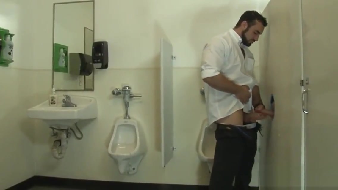 Sultry TS Jenna analyzed in toilet room