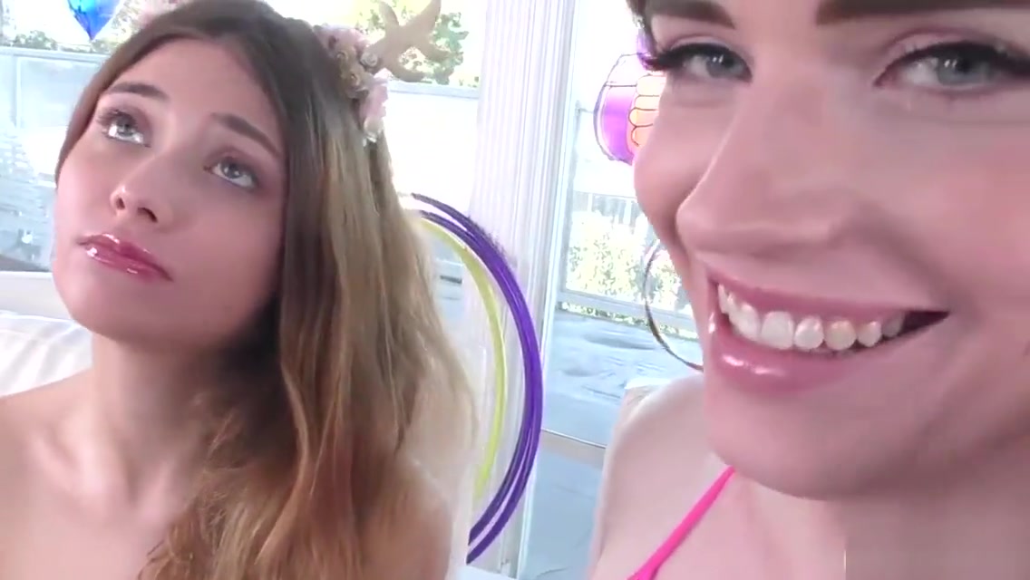 TS Natalie fucks Ariels tight pussy
