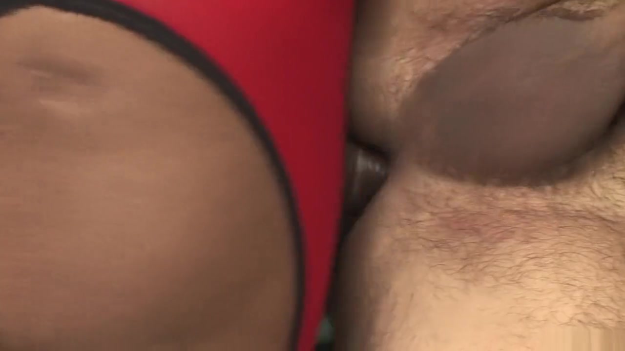 Max Scar Is With Veronica B Enjoying Sex