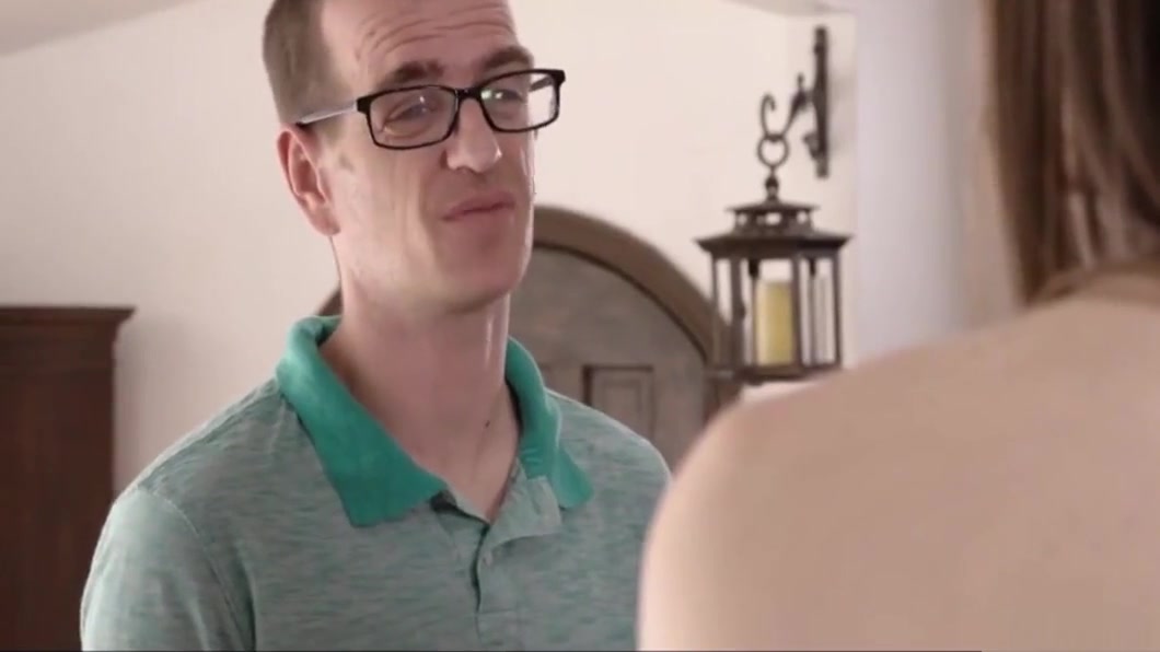TGirl Korra DelRio loves facial cumshot