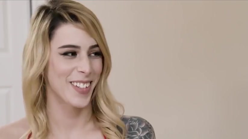 Trans babe gives blowjob and rides