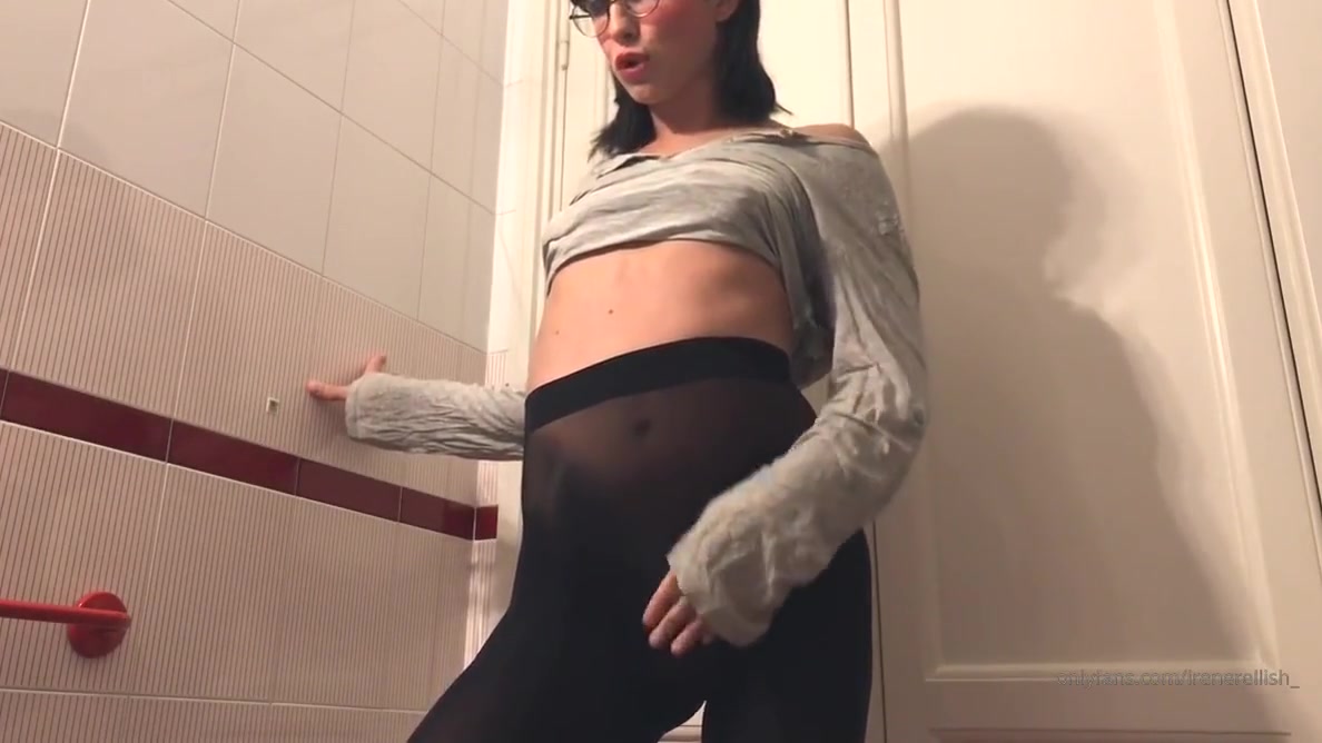 Sexy Shemale Irene Rellish Cumming