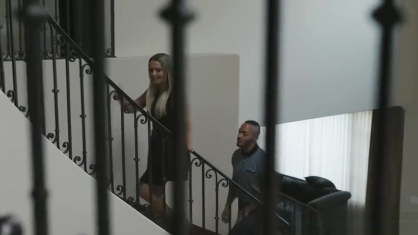 Caucasian Tgirl Kayleigh Coxx satisfies her black horny client