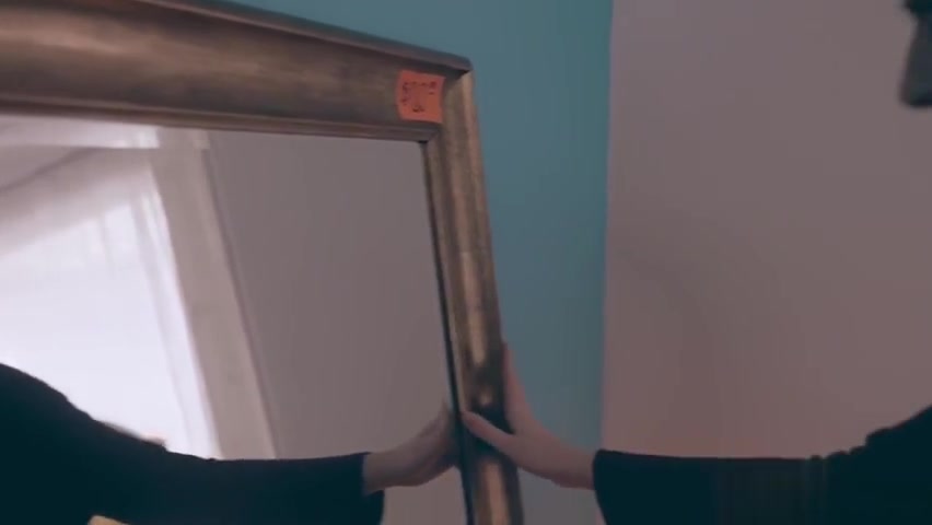 Redhead teen 18+ meets a beautiful shemale through a mirror