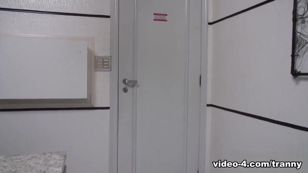 Carla Novais in Sexy And Wild Shemale Fucks A Guy - DreamTranny