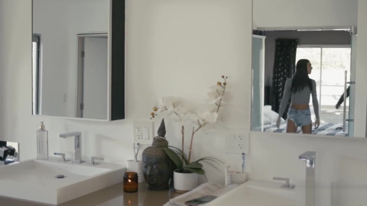 Latina Ts Khloe Does Anal Sex