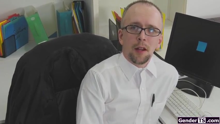 Shemale Lianna Lawson sucks and analed by teacher