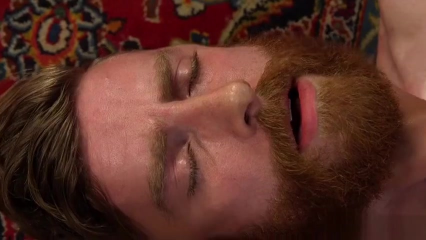Shemale in red stockings anal fucks guy
