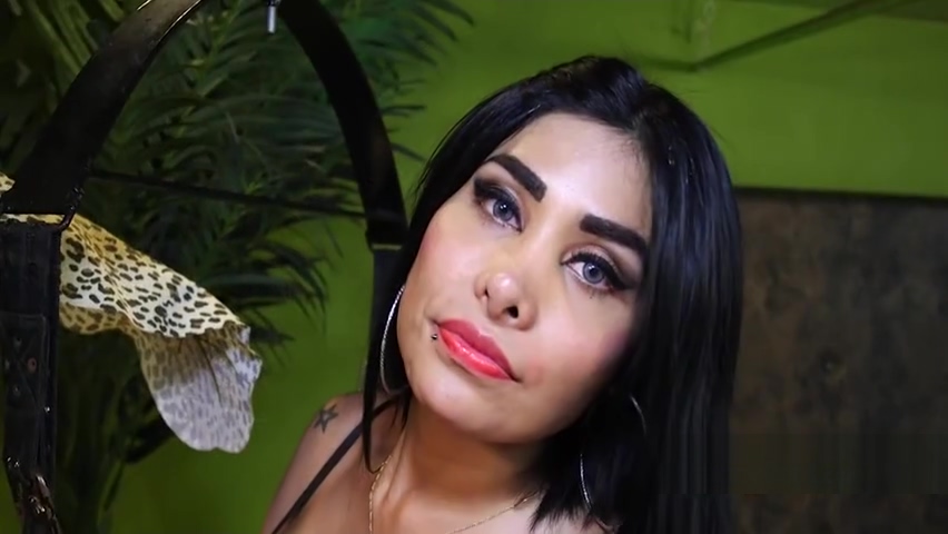 Tranny masturbated then fucked good