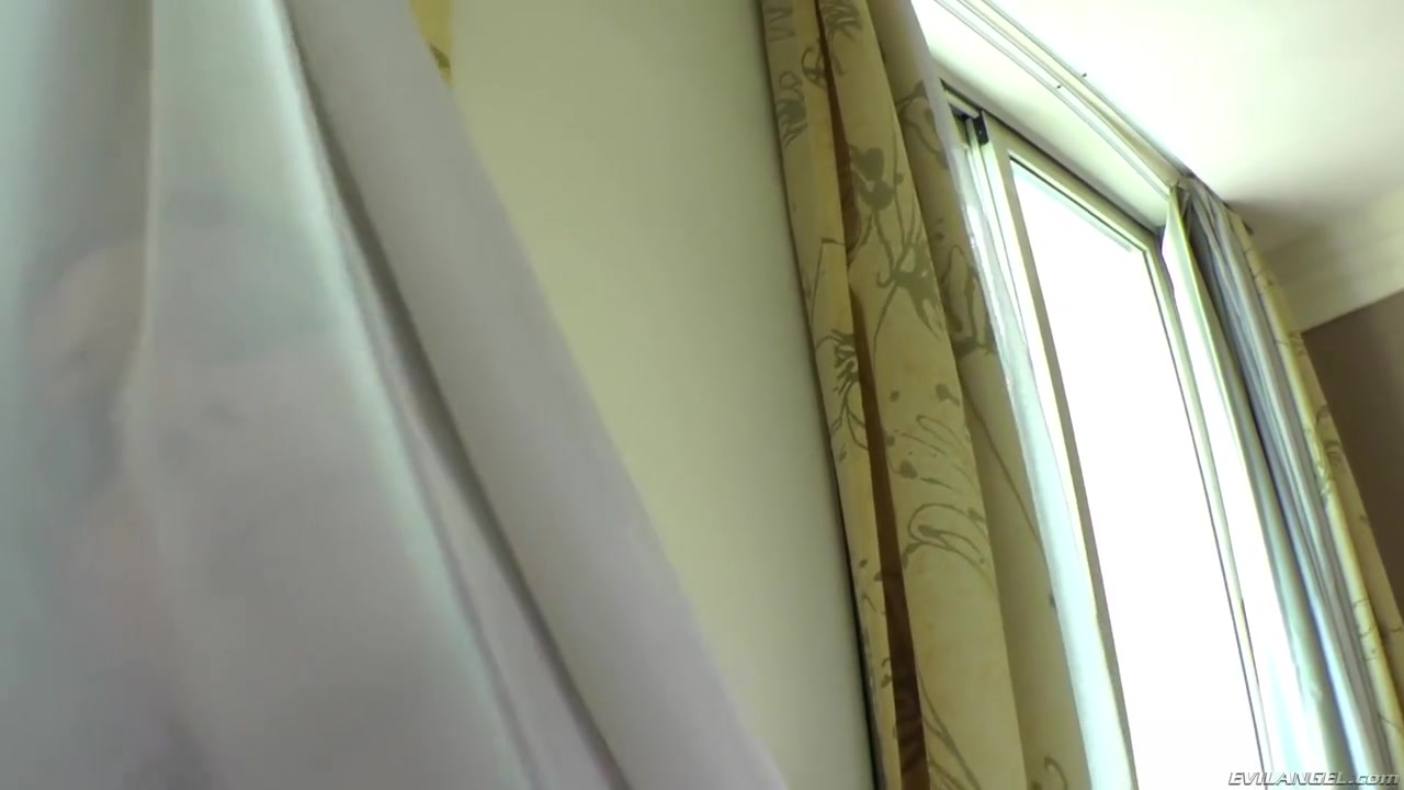 Nicolly masturbates with her dildo