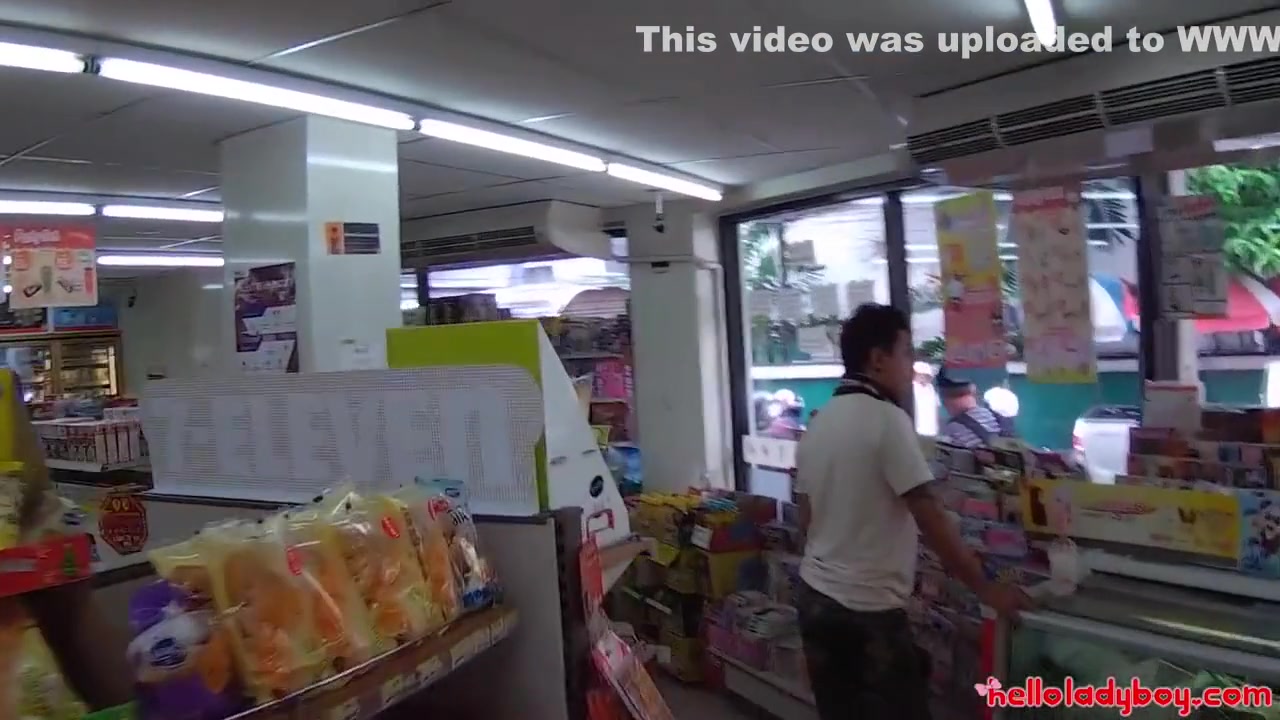 Ice and Samy in a great handjob scene