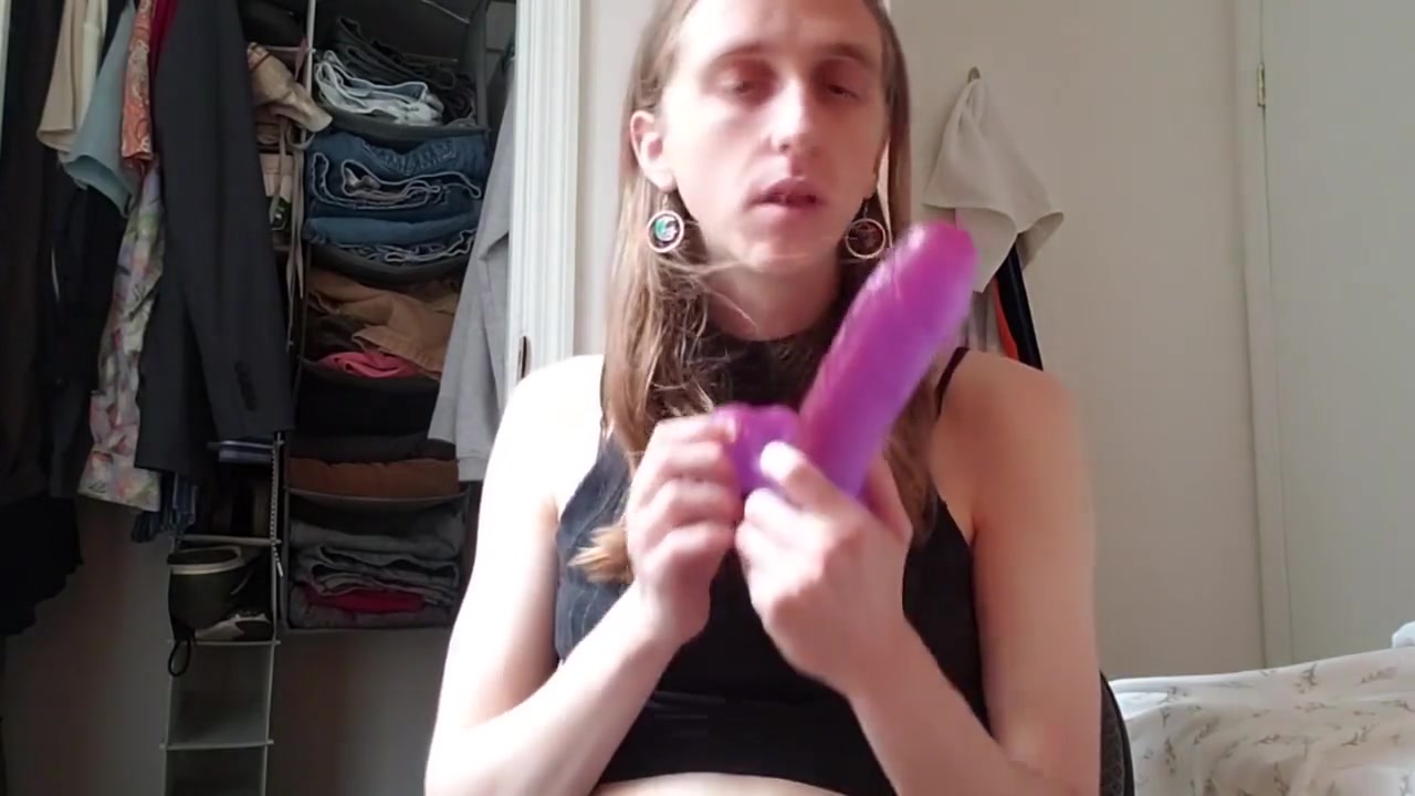 She Likes Toys to Toy with her Cock