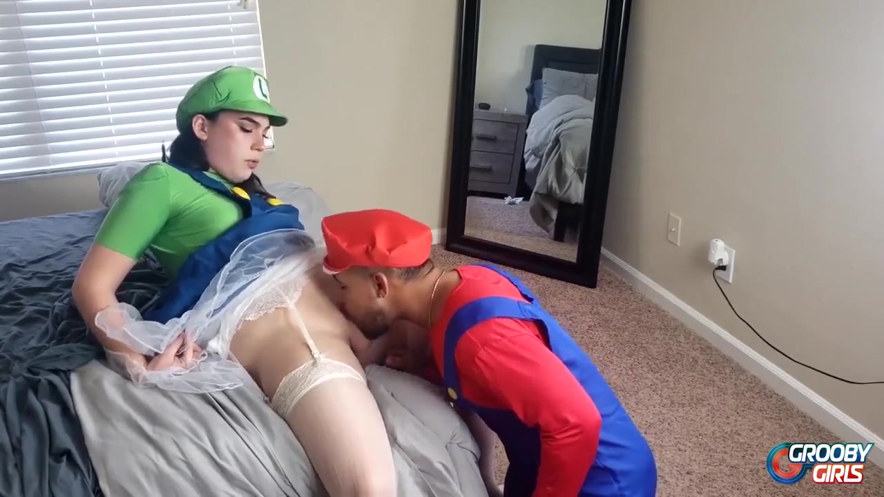 Kasey Kei Rides A Big Dick