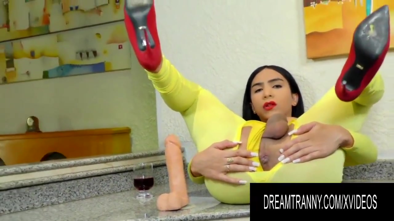 Ts Yasmin Dornelles Milks Every Drop Out Of Her Biggest Shaft Whilst Riding Toy