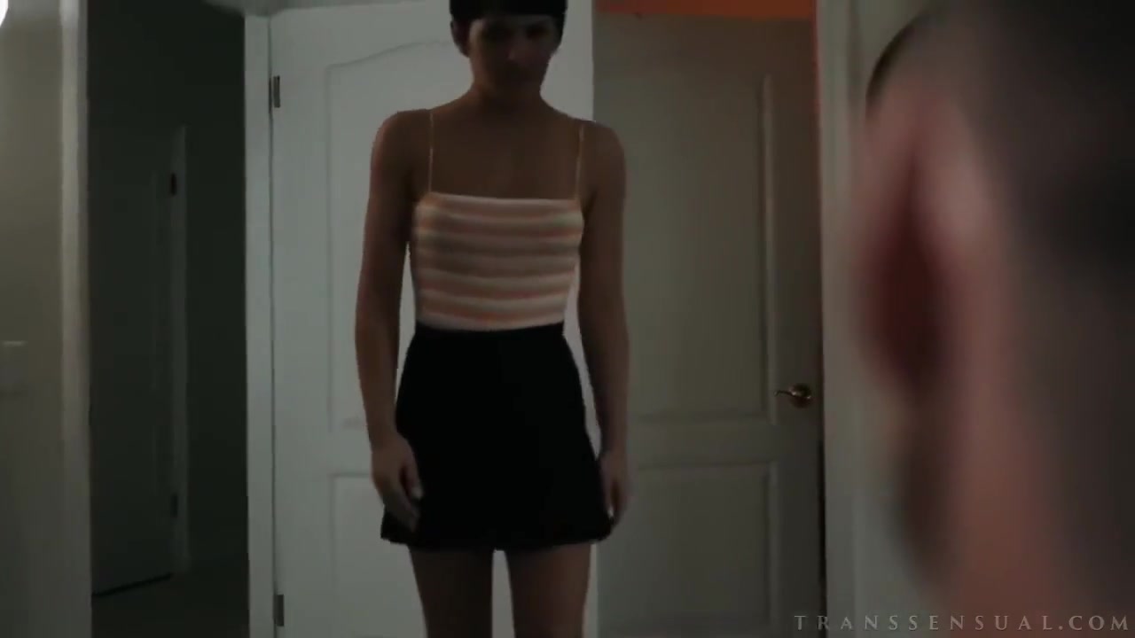 Sexy Ladyman Playgirl Ysiad Acquires Slammed Two