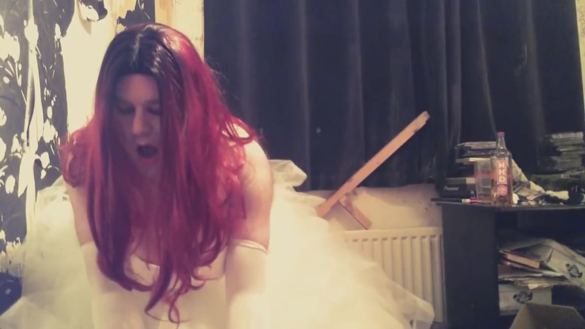 Tink Toll Like A Bride