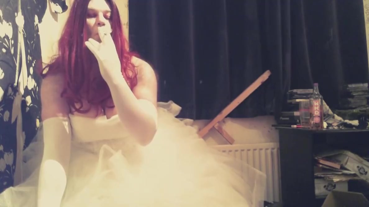Tink Toll Like A Bride