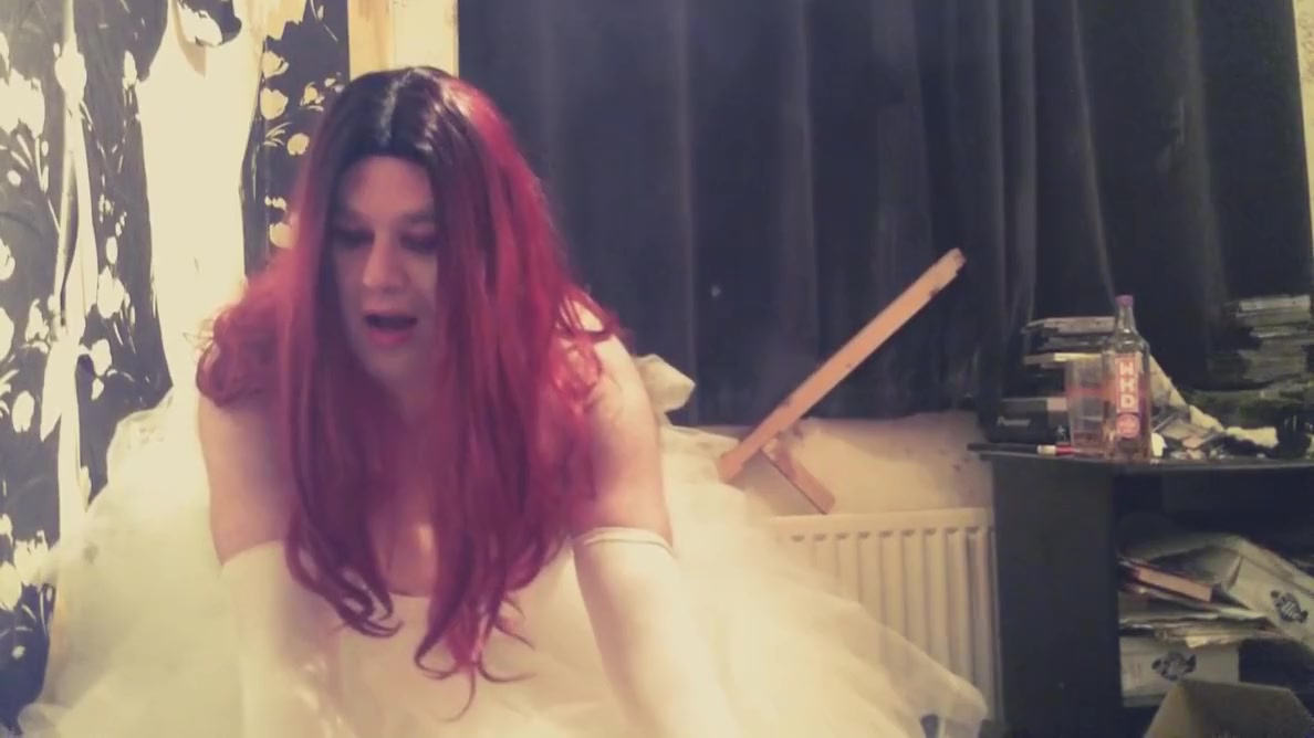 Tink Toll Like A Bride