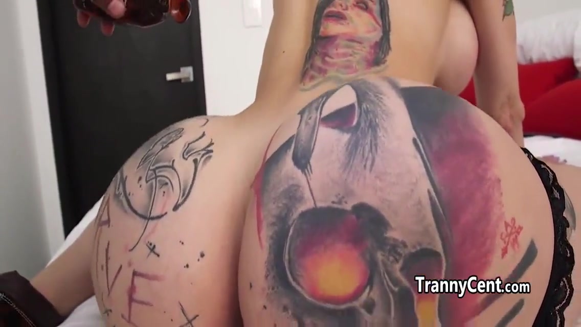 Massive Ass Tranny Takes Black Cock