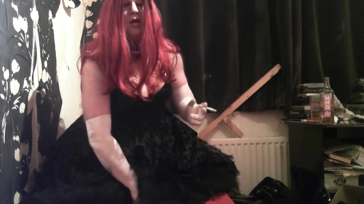 Tink Tol Redheadl Gown And Glove Smoking
