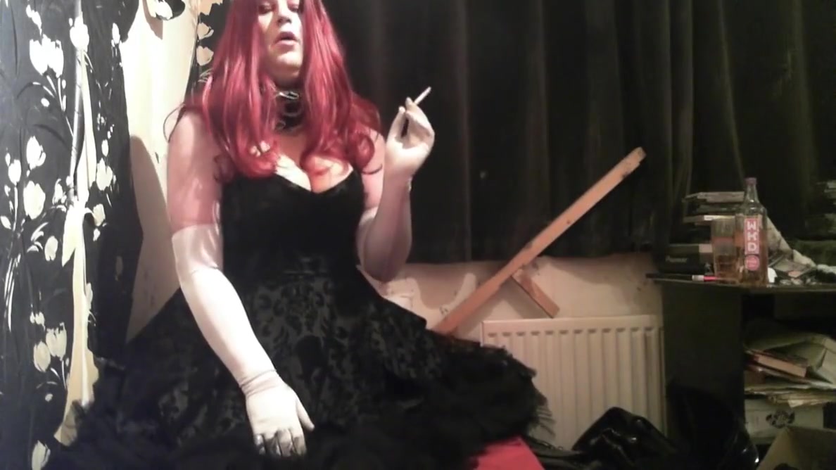 Tink Tol Redheadl Gown And Glove Smoking