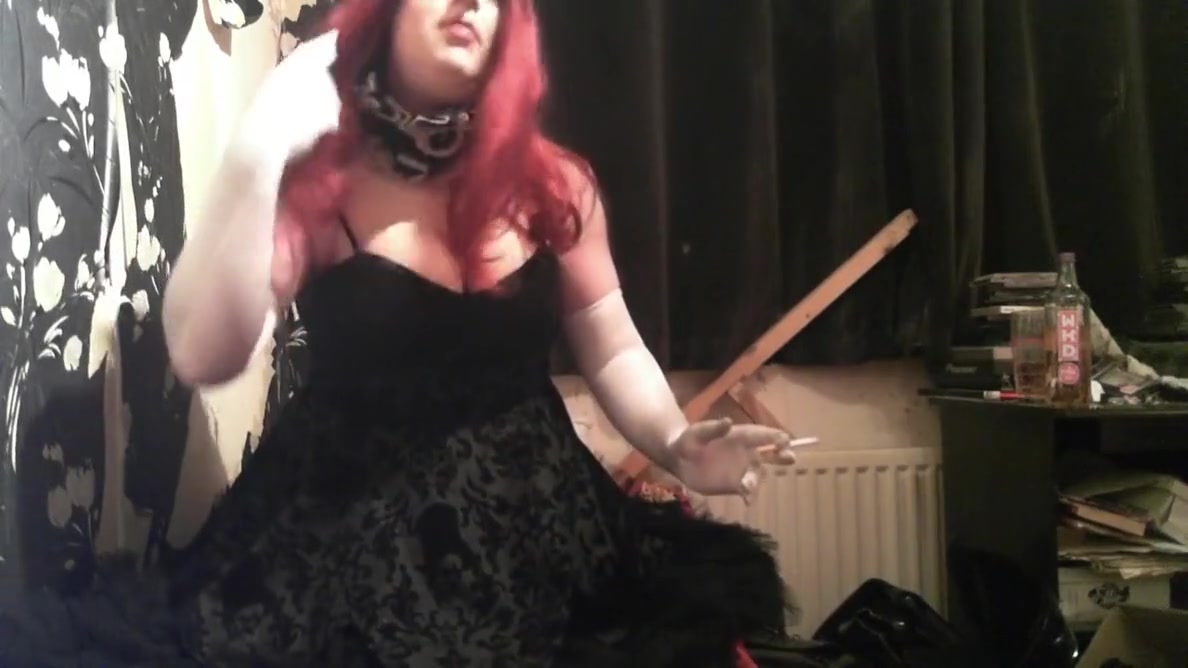 Tink Tol Redheadl Gown And Glove Smoking