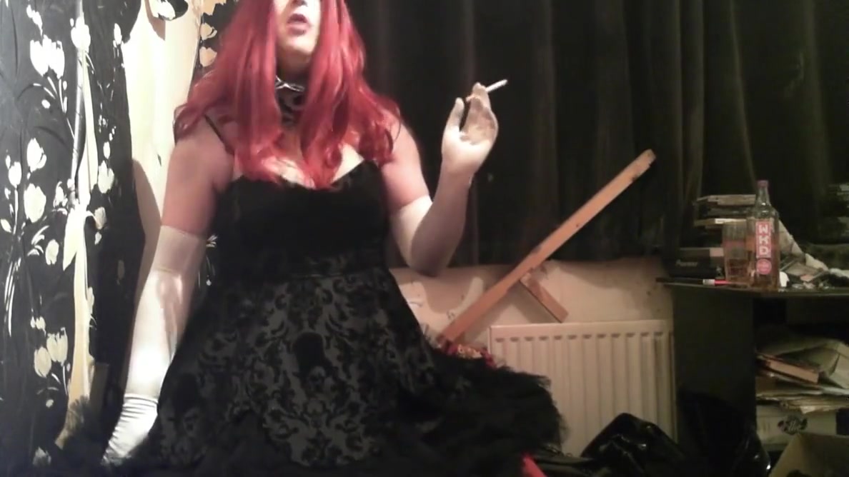Tink Tol Redheadl Gown And Glove Smoking