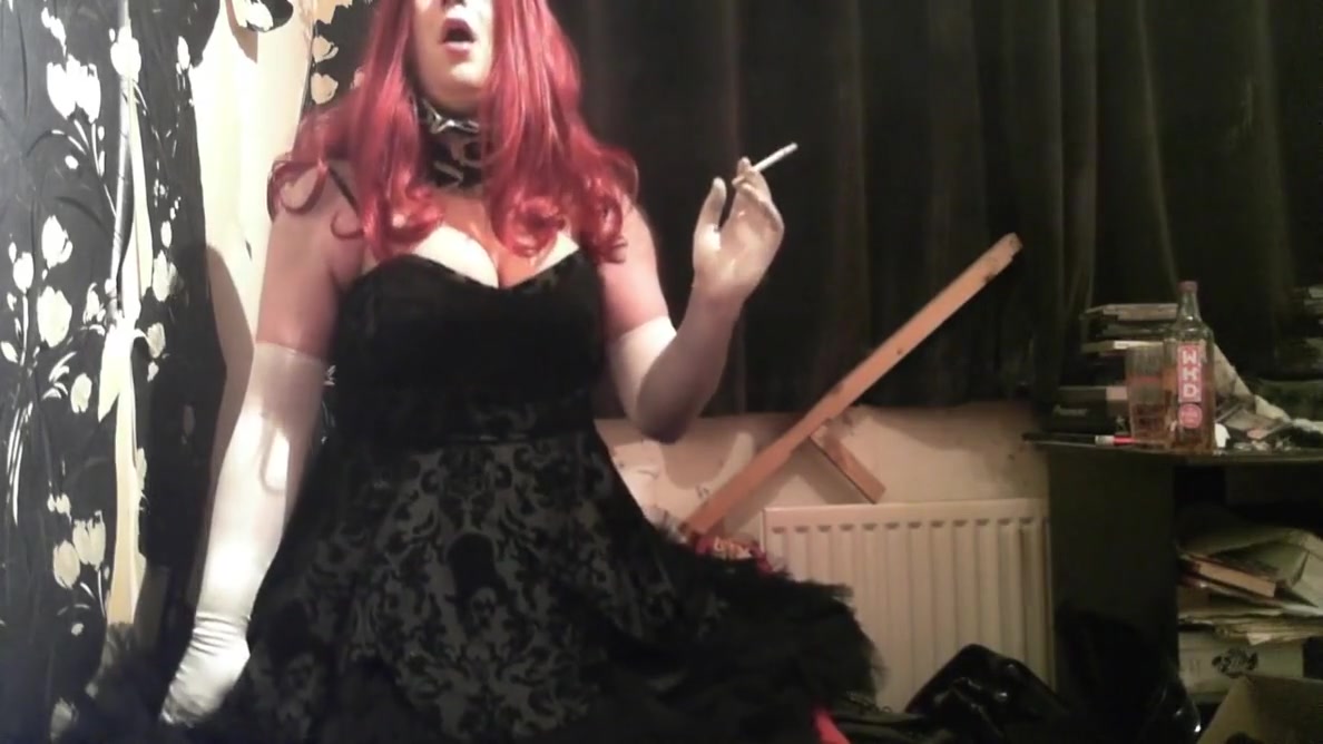 Tink Tol Redheadl Gown And Glove Smoking