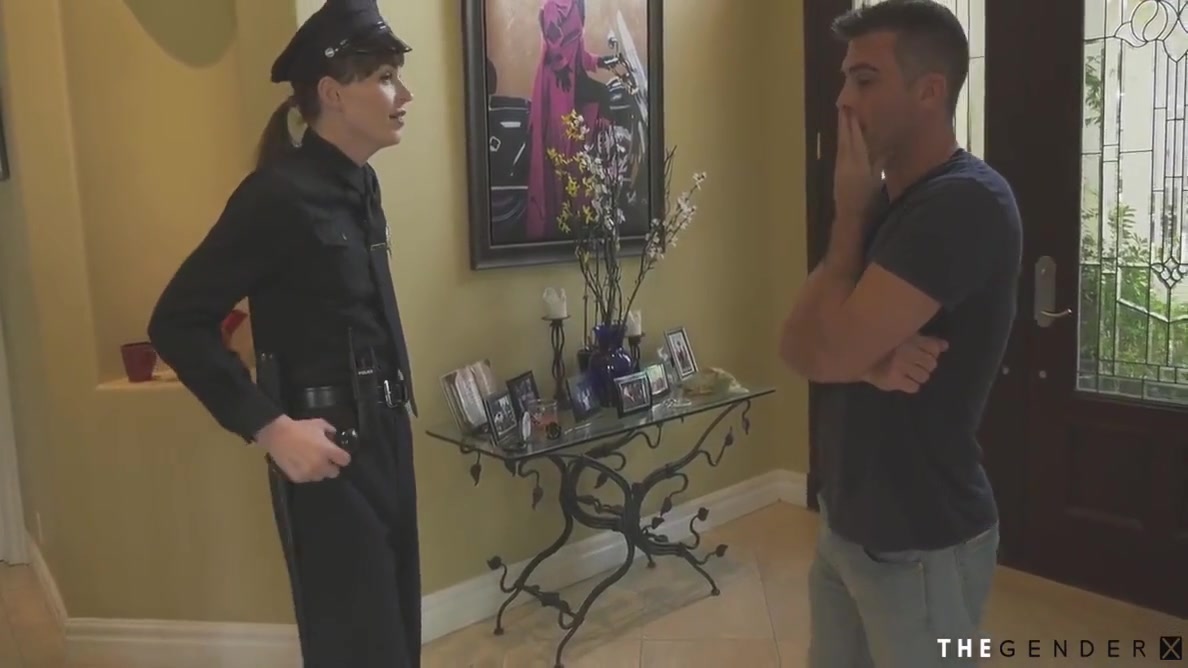 Blueeyed Trans Police Officer Enjoys It Bareback Analsex